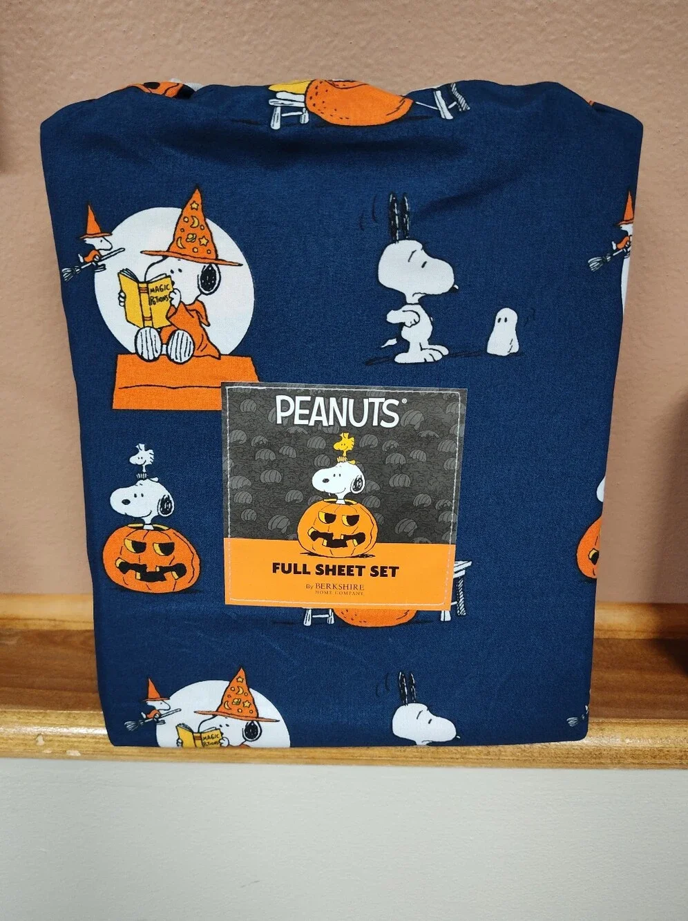 NWT! Peanuts Snoopy Halloween Full Size Sheet Set